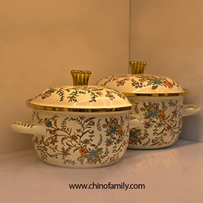 ظرف پیرکس گلدار